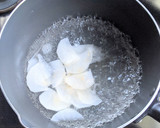 大根とわかめと揚げ玉の味噌汁作り方3写真