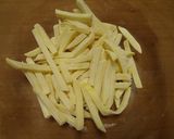 サバ缶とフライドポテトのスパイシー春巻き作り方1写真