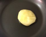 卵の白身を冷凍して焼いた醤油かけた作り方1写真