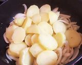 ジャガイモと玉ねぎの粉チーズ炒め作り方3写真