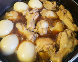 煮込むだけ♪手羽元とゆで卵の簡単甘辛煮♡作り方4写真