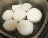鮭のアラ、セロリ煮作り方1写真