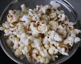 手軽におやつ♪カレー風味のポップコーン作り方6写真