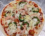 ピザ(エビ、イカ、焼きトマトを使って)作り方12写真