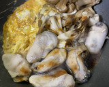 牡蠣と卵と舞茸の蒸し焼き作り方6写真