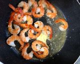 海老のバターガーリック炒め作り方4写真