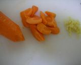 ★簡単★にんじんと挽肉のデミグラ風炒め作り方1写真