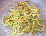 ゴーヤと卵の塩こしょう醤油炒め作り方4写真
