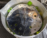 セロリの葉活用！冬瓜とセロリのそぼろ煮作り方5写真