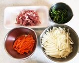 じゃが芋と豚肉の千切り炒め作り方1写真