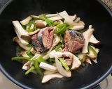 時短サバ缶☆鯖水煮缶と残り野菜の味噌和え作り方5写真