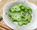 おつまみに☆ブロッコリーの茎のゆかり和え作り方4写真