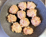 もやしでかさ増し♡鶏ひき肉のつくねバーグ作り方4写真