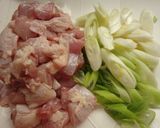 鶏肉とねぎのガーリックポン酢炒め作り方1写真