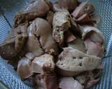 簡単♡うなぎ蒲焼のタレでレバーの旨旨煮♡作り方1写真