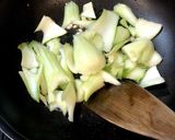 チンゲン菜とキノコの炒め物作り方5写真