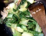 チンゲン菜とキノコの炒め物作り方7写真