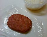 焦がし醤油のアボガドチーズハンバーグ作り方3写真