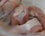 鶏肉と万願寺唐辛子の炒め煮作り方1写真