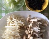 簡単スープ＊ワカメとキノコの中華風作り方1写真
