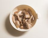 薬味が主役!豚トロと薬味のごちそうサラダ作り方2写真