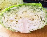 長持ちのコツ☆半分キャベツの冷蔵庫保存作り方1写真