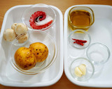 おつまみに♪タコとじゃがいものアヒージョ作り方2写真