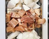 鶏もも肉と大根のトマト煮☆作り方1写真