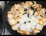 鶏もも肉と大根のトマト煮☆作り方5写真