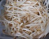 味噌と柚子胡椒風味♪レンジもやしでナムル作り方1写真