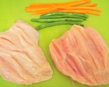 電子レンジで！カラフル野菜のチキンロール作り方1写真