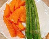 ☆三色野菜と鶏胸肉のロール焼き☆作り方2写真