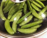 スナップエンドウ の　梅・塩昆布和え作り方2写真