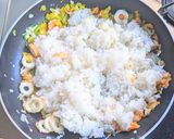 ちくわ入り野菜たっぷりチャーハン作り方4写真