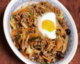 ♡野菜炒め丼♡簡単温玉乗せ♪作り方14写真