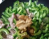 簡単！ゴーヤと豚肉の味噌炒め作り方3写真