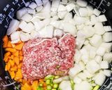 炊飯器でミンチと野菜のだし煮☆離乳食完了作り方1写真