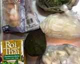 アボカドが嬉しいシーフードグリーンカレー作り方1写真