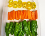 ご飯すすむ♡ししとうと豚肉みそ炒め作り方1写真