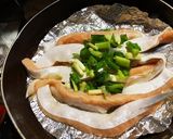 簡単 サーモンハラスのネギレモン焼き作り方2写真