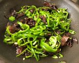 鰹節たっぷりきくらげとピーマンのおひたし作り方3写真