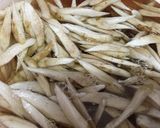 きんぴらのサバの味噌煮缶で炒め煮作り方1写真
