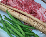 牛肉とごぼうといんげんの炒めもの作り方1写真