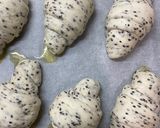 黒ごまとバター香る　塩パン作り方14写真