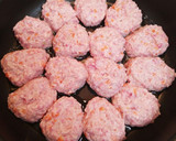 さっぱり煮の残り汁で煮込みハンバーグ！作り方4写真
