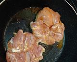 漬込み不要！鶏もも肉の甘辛ガーリック焼き作り方4写真