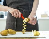 【くるりんカッター】トルネードポテト作り方2写真