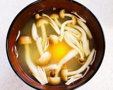 レンジ で☆落とし卵ときのこのお味噌汁作り方3写真