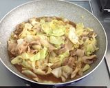 キャベツと豚バラ炒め!(^^)!作り方2写真