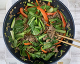 【椎茸粉使用】牛肉と小松菜の韓国風炒め作り方4写真